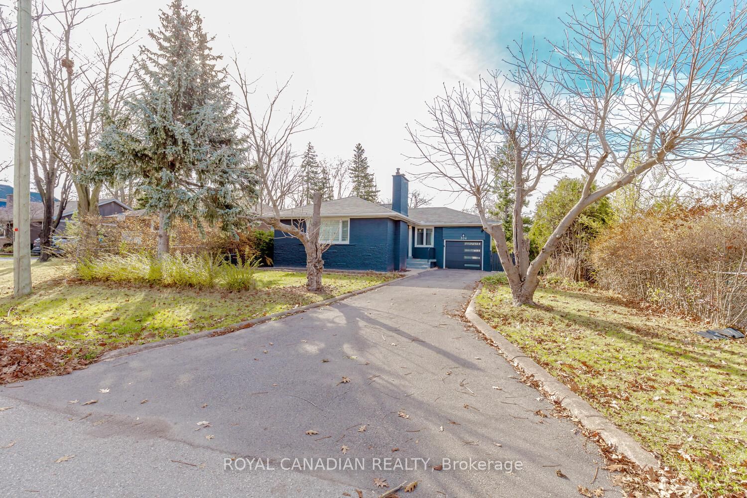 Detached House for lease at BSMT-334 Burton Road, Oakville, WO West, L6K 2K8 - MLS: W12106367