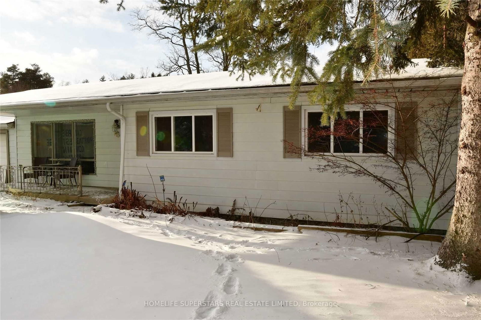 Detached House for sale at 19 Larry Street, Caledon, Caledon East, L7C 1K6 - MLS: W12106952