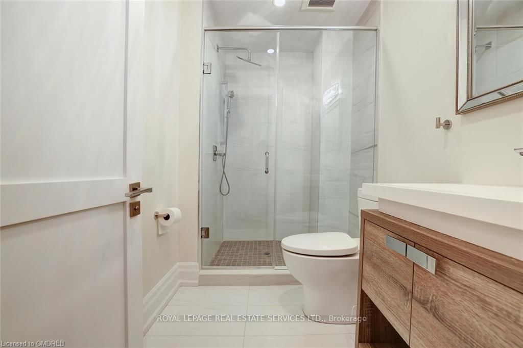 Listing Image 45