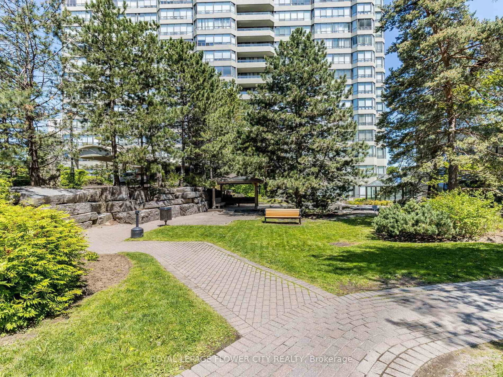 Listing Image 42