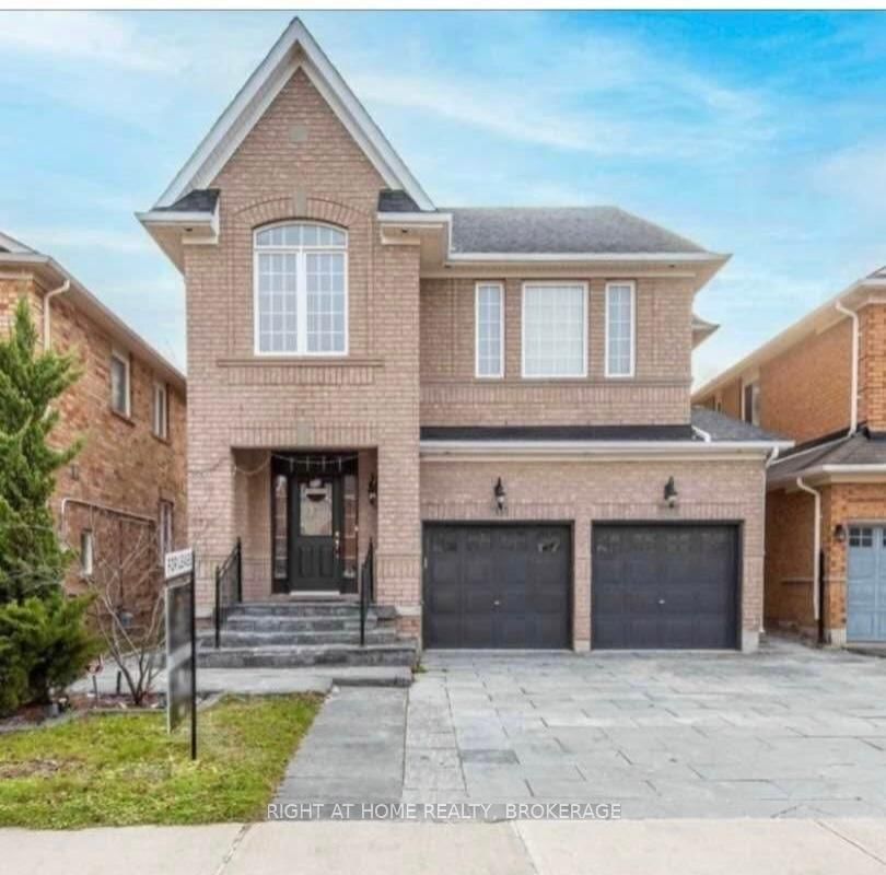 Detached House for lease at 33 Crannyfield Drive, Brampton, Fletcher's Meadow, L7A 3X2 - MLS: W12107009