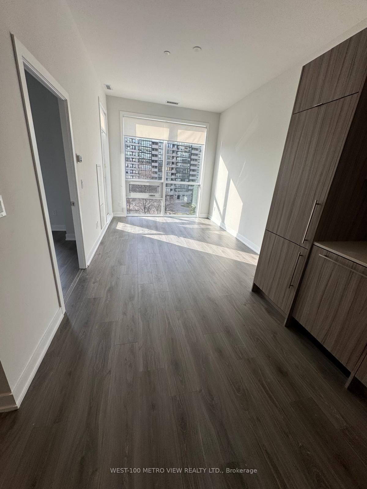 Condo leased at 414-4130 Parkside Village Drive, Mississauga, City Centre, L5B 3M8 - MLS: W12107053