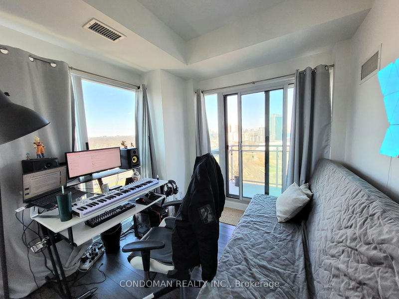Room2