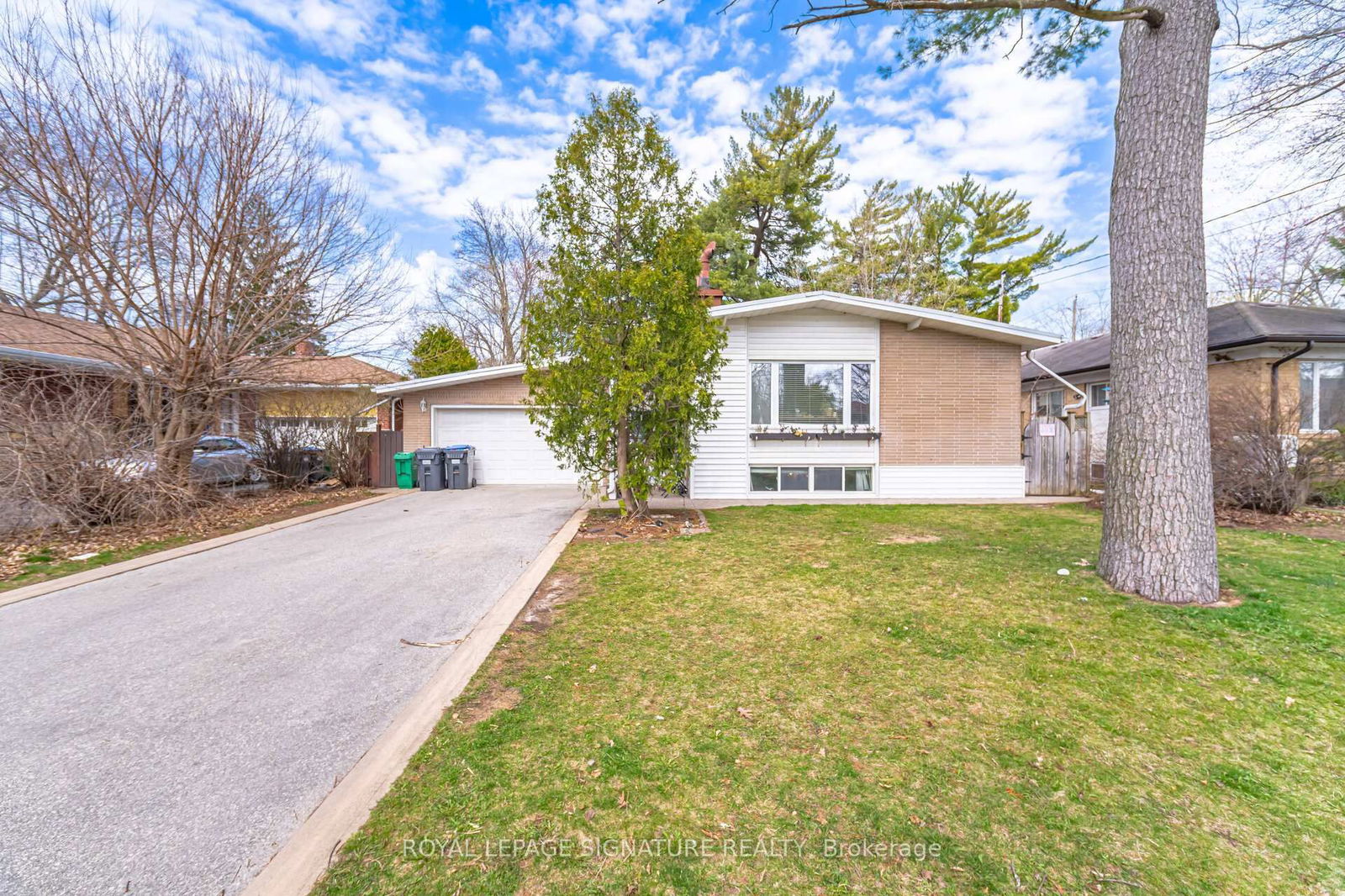 Detached House for lease at 2-3061 The Credit Woodlands N/A, Mississauga, Erindale, L5C 2J2 - MLS: W12107333