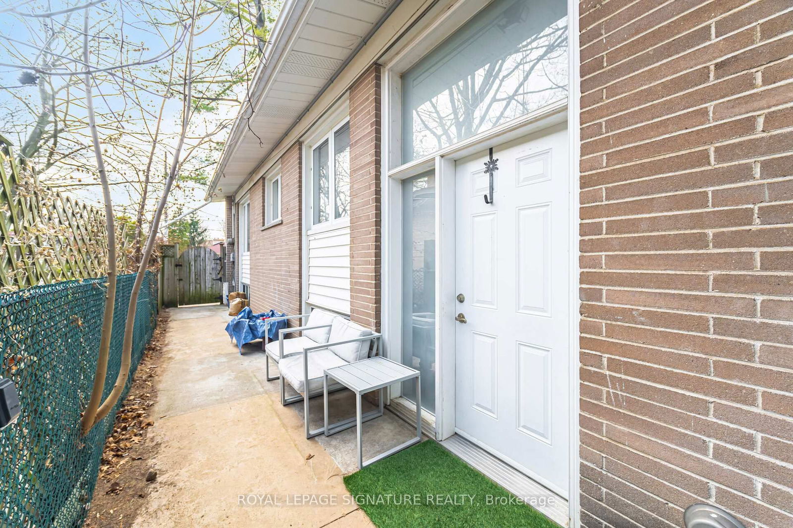 Detached House for lease at 2-3061 The Credit Woodlands N/A, Mississauga, Erindale, L5C 2J2 - MLS: W12107333