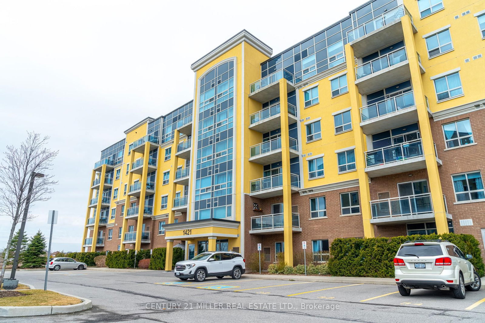 Condo for lease at 212-1421 Costigan Road, Milton, CL Clarke, L9T 2N4 - MLS: W12107420
