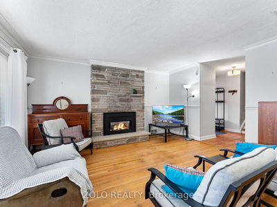 31 Pakenham Dr, Toronto - Rexdale-Kipling image-0-4