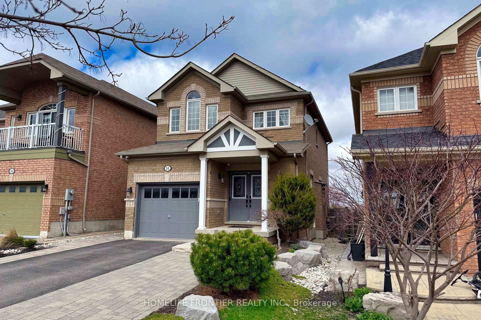 Detached House for sale at 51 Eagleview Way, Halton Hills, Georgetown, L7G 6N7 - MLS: W12107728
