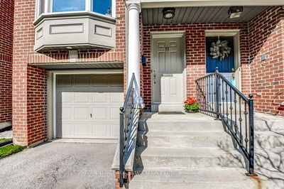 17 Leaves Terr, Toronto - Stonegate-Queensway image-0-4
