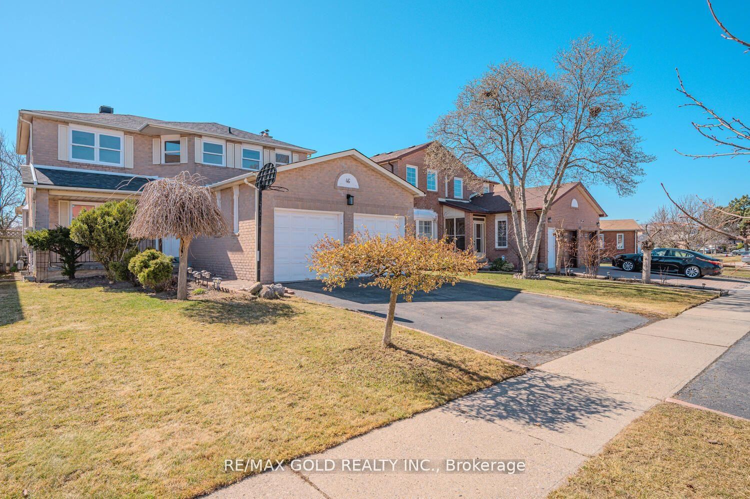 Detached House for sale at 46 Plover Place, Brampton, Fletcher's Creek South, L6W 4C4 - MLS: W12107806