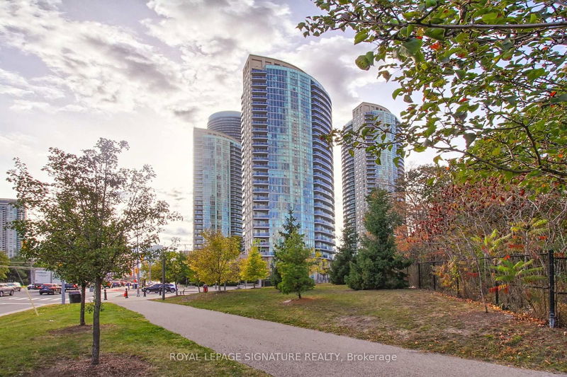 home for lease on 104-90 Absolute Avenue