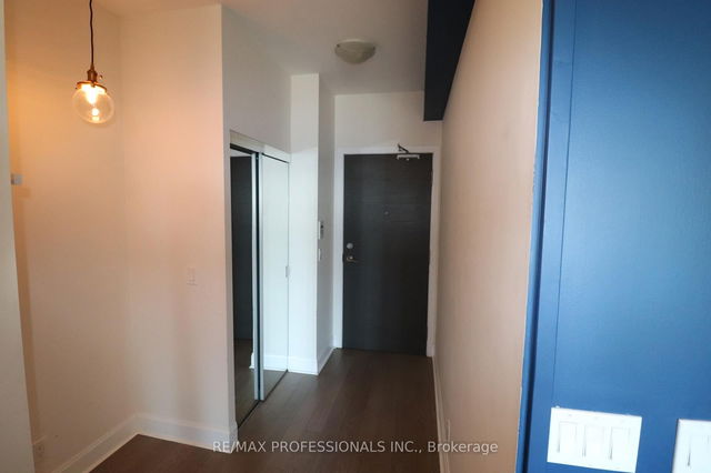 2601 - 33 Shore Breeze Drive
