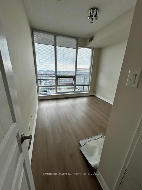 3508 - 3525 Kariya Dr, Mississauga, L5B 0C2 | Image 3