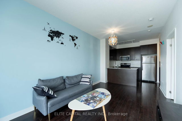 812 - 365 Prince of Wales Drive
