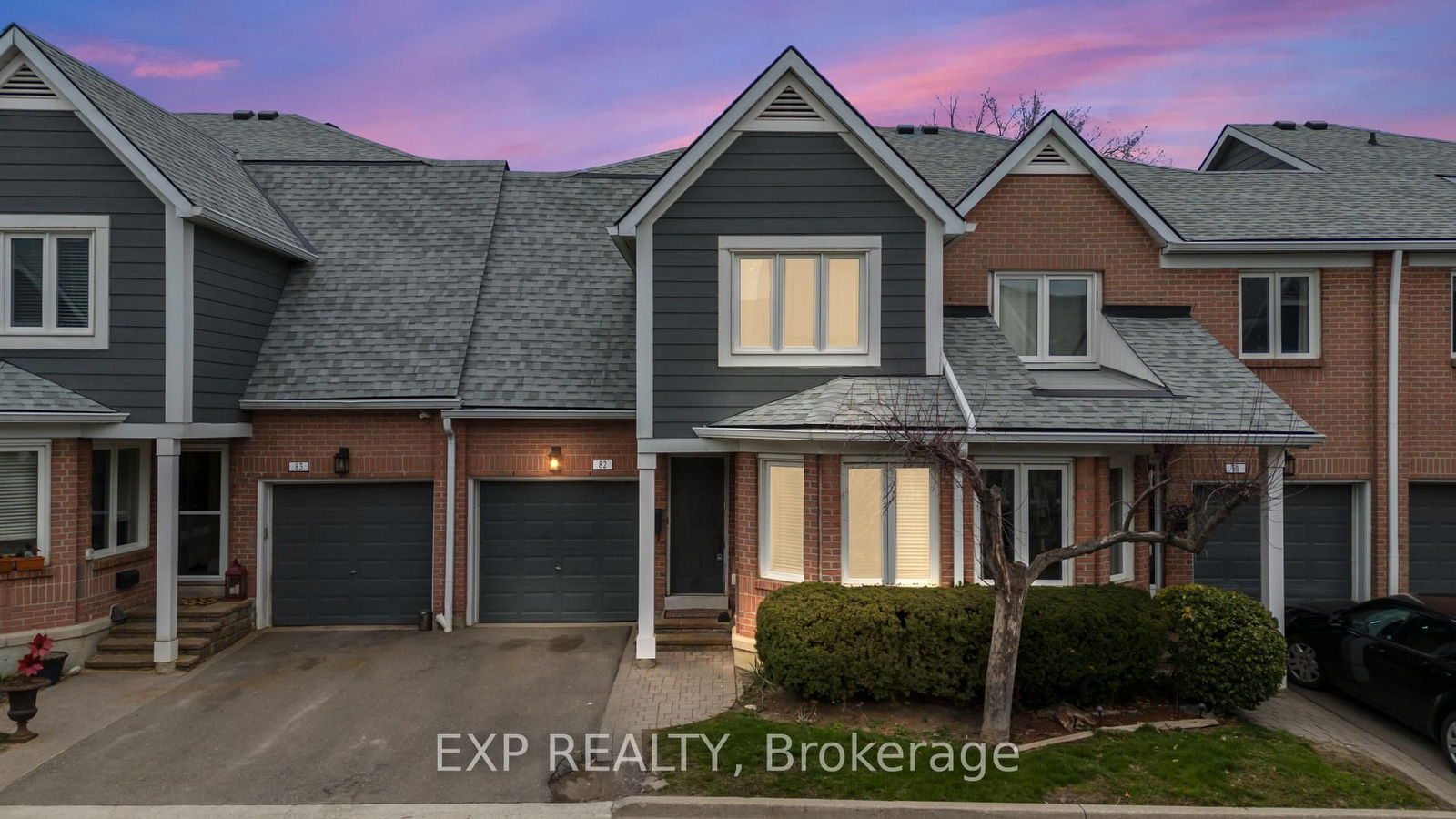 Townhouse for sale at 82-2205 South Millway N/A, Mississauga, Erin Mills, L5L 3T2 - MLS: W12108253