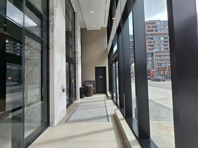 524 - 285 Dufferin Street