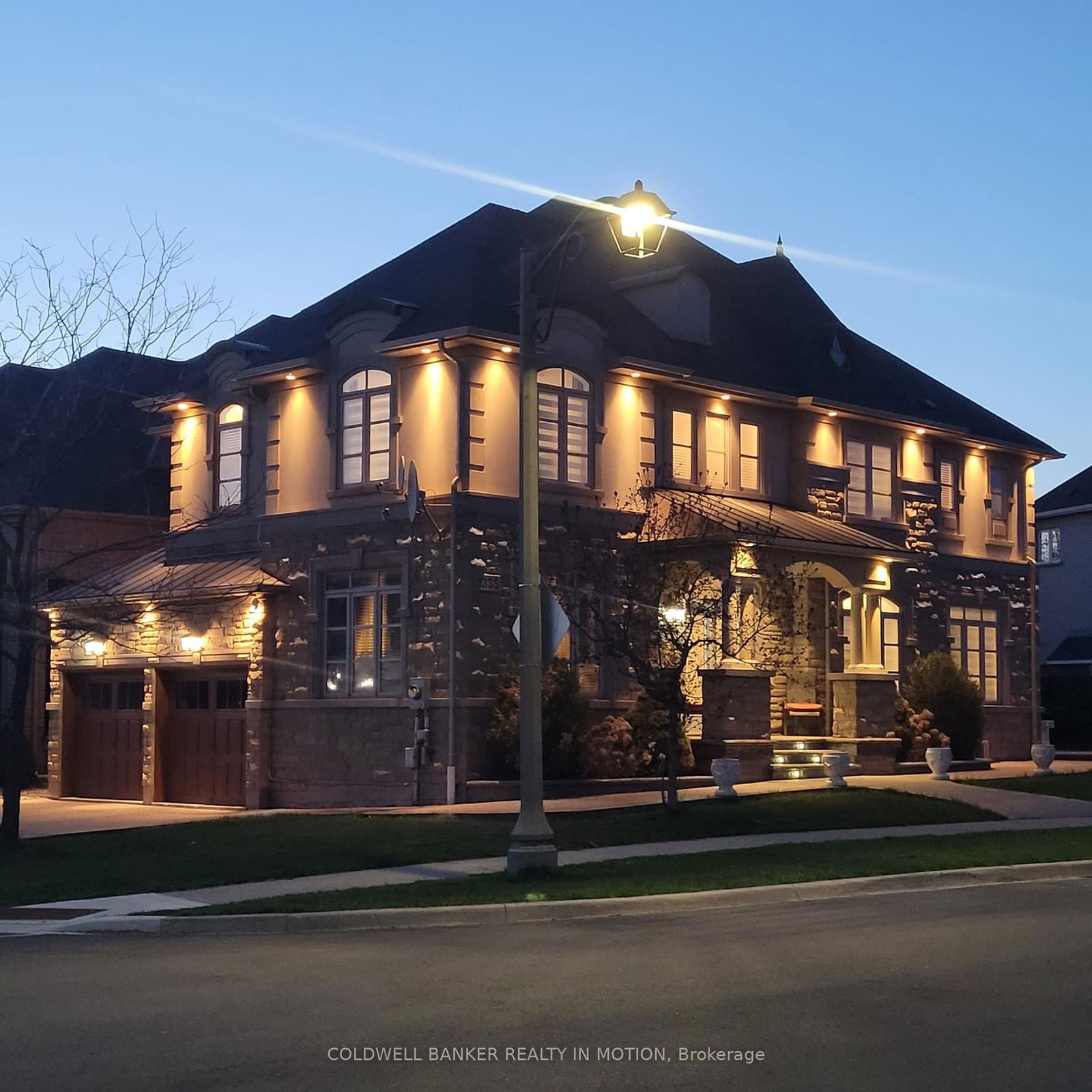 Detached House for sale at 1335 Arrowhead Road, Oakville, JC Joshua Creek, L6H 0B2 - MLS: W12108413