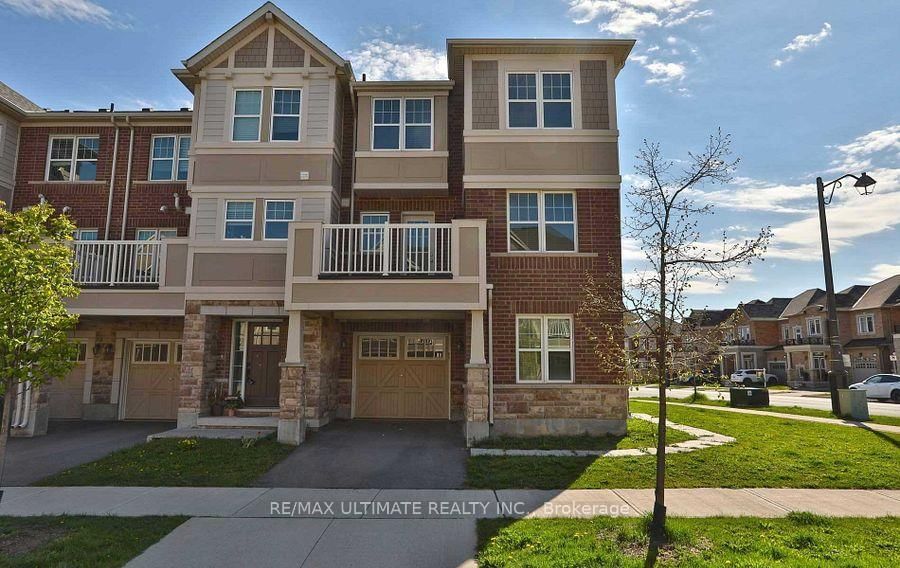 Townhouse leased at 348 Sixteen Mile Drive, Oakville, Glenorchy, L6M 4M2 - MLS: W12108589