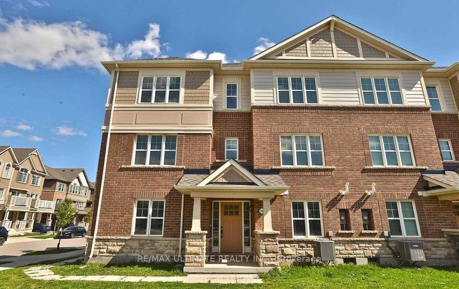 Townhouse leased at 348 Sixteen Mile Drive, Oakville, Glenorchy, L6M 4M2 - MLS: W12108589