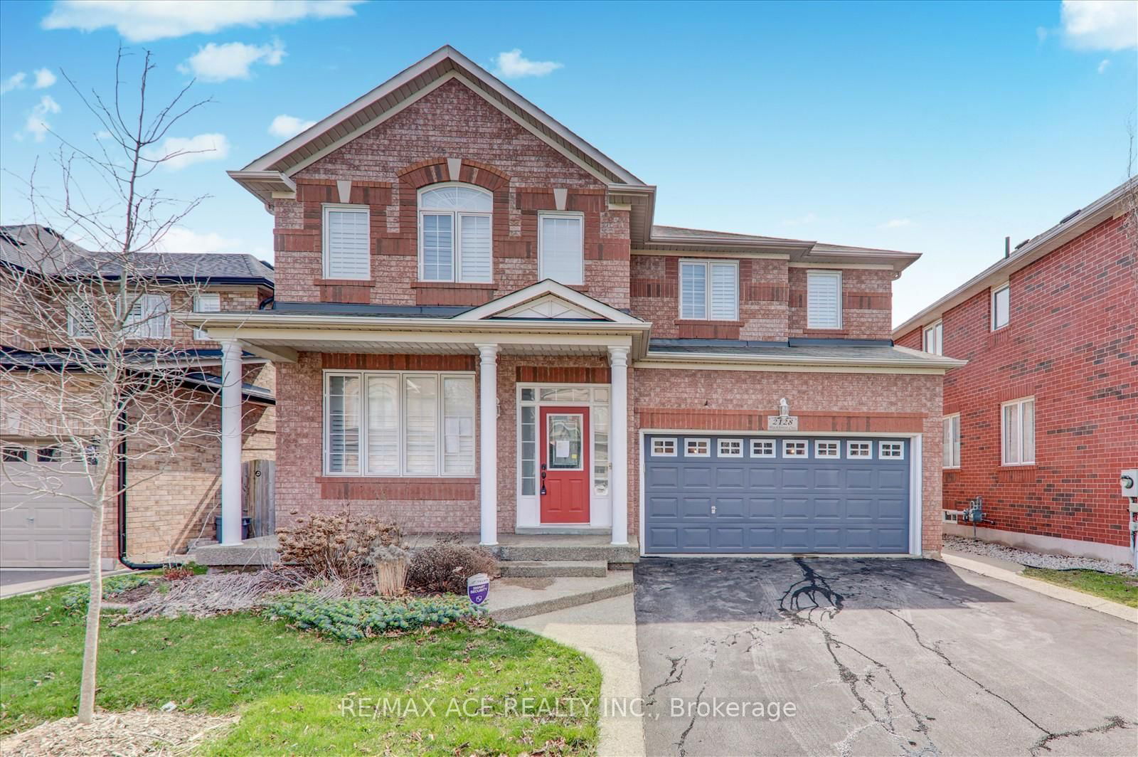 Detached House for sale at 2128 Blackforest Crescent, Oakville, WM Westmount, L6M 4T7 - MLS: W12108629