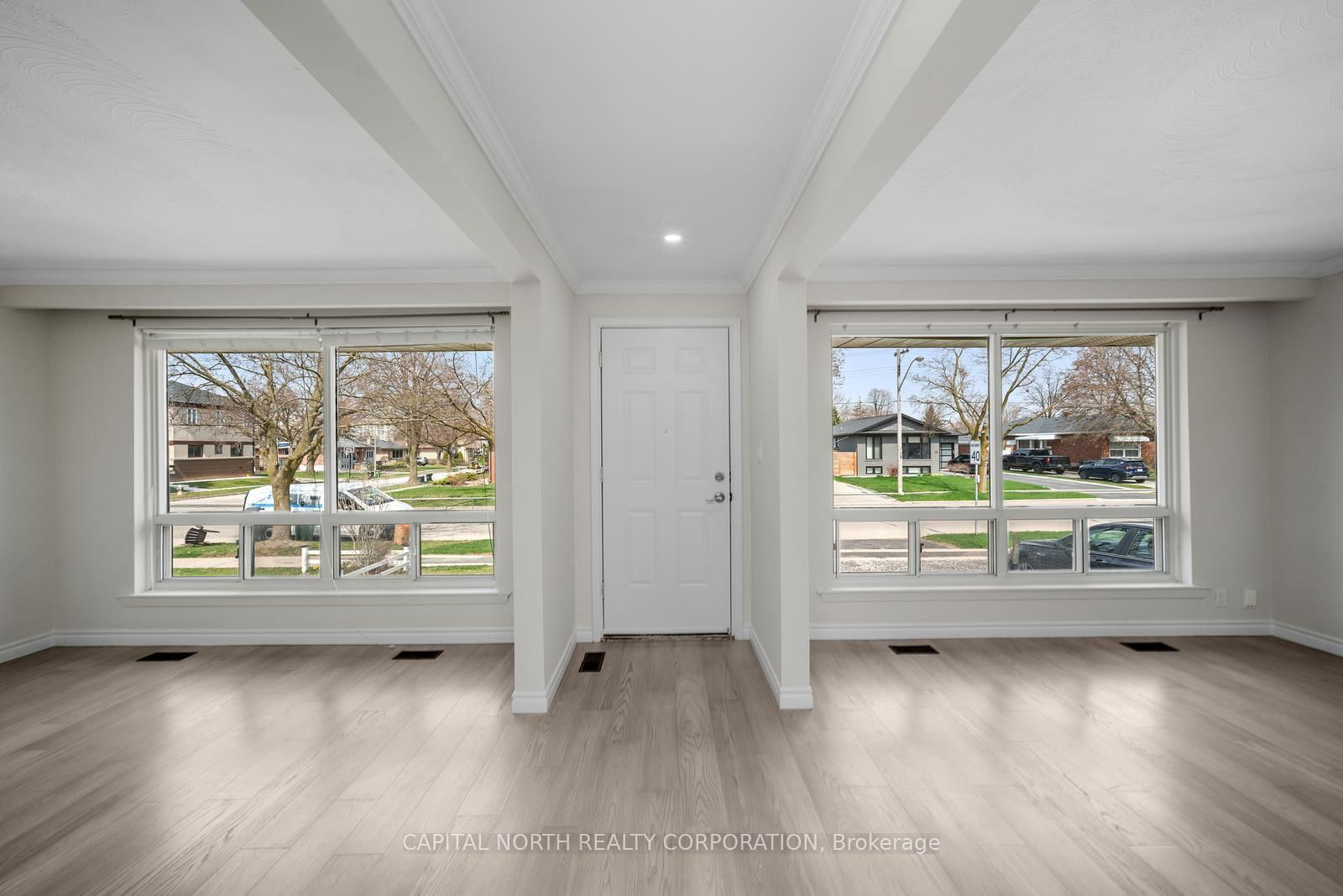 Detached House for sale at 82 Celestine Drive, Toronto, Willowridge-Martingrove-Richview, M9R 3N4 - MLS: W12108750