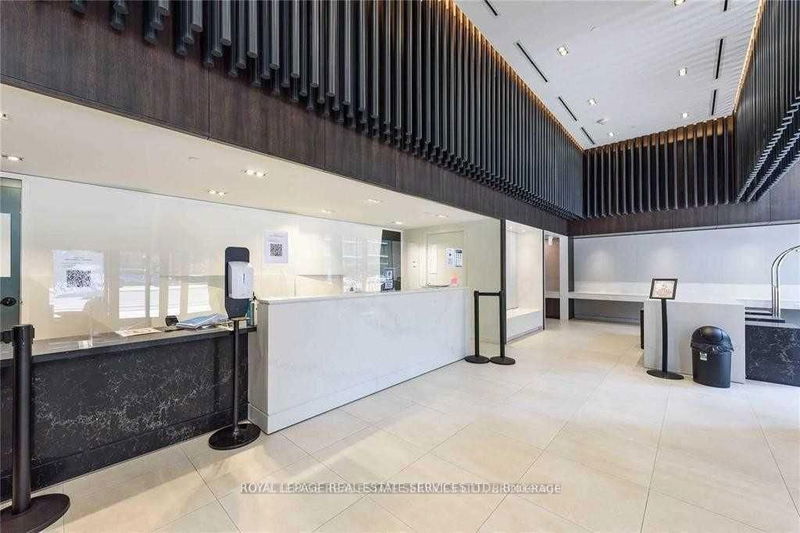 home for lease on 3009-4065 Confederation Pkwy