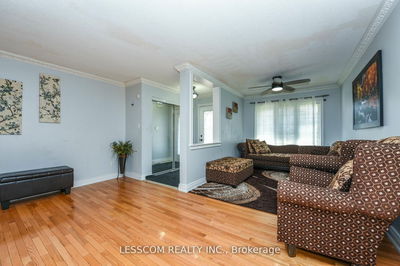 30 Fairhill Ave, Brampton - Fletcher's Meadow image-0-3