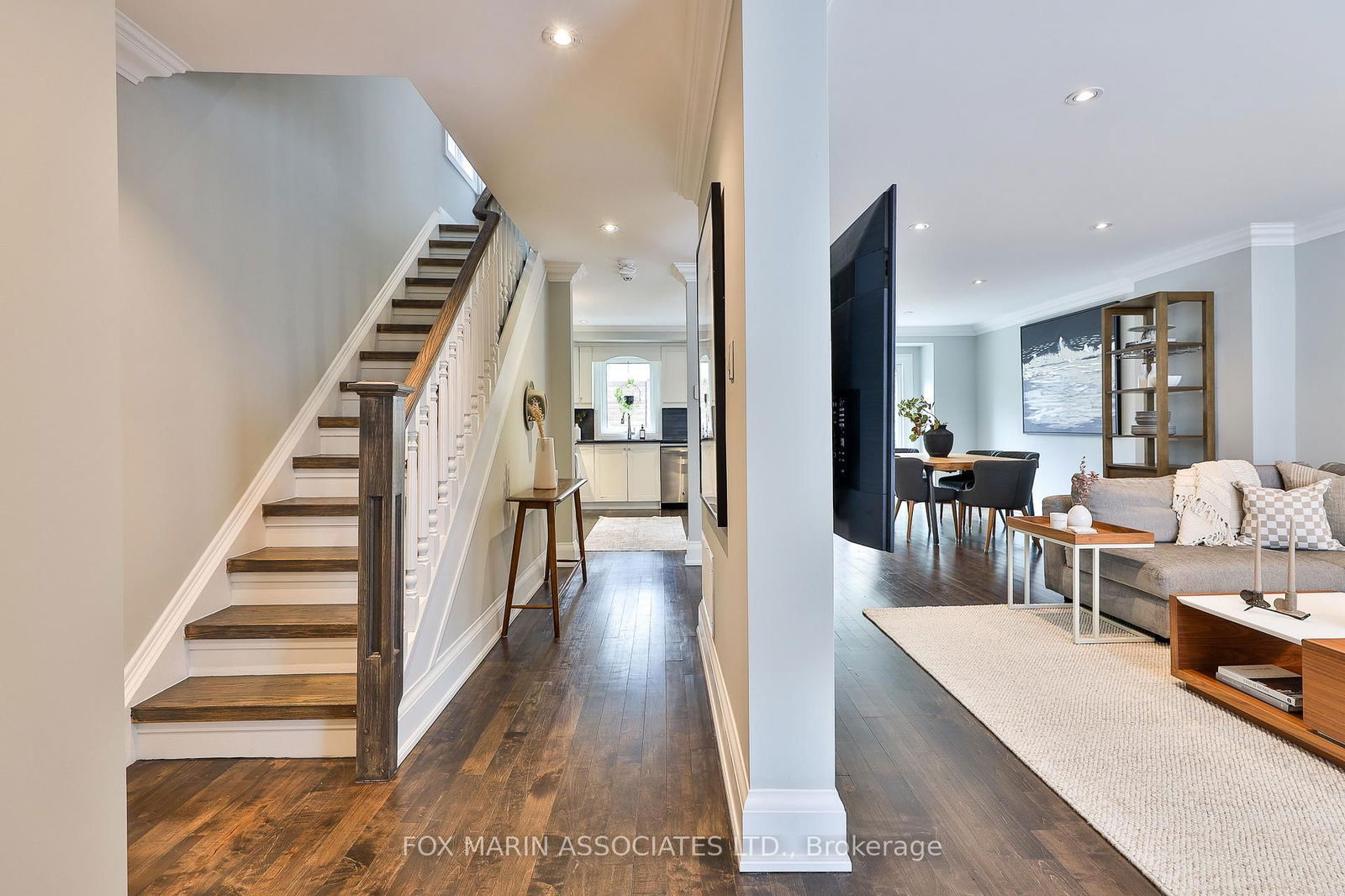 Detached House for sale at 43 Hillsview Avenue, Toronto, High Park North, M6P 1J4 - MLS: W12109092