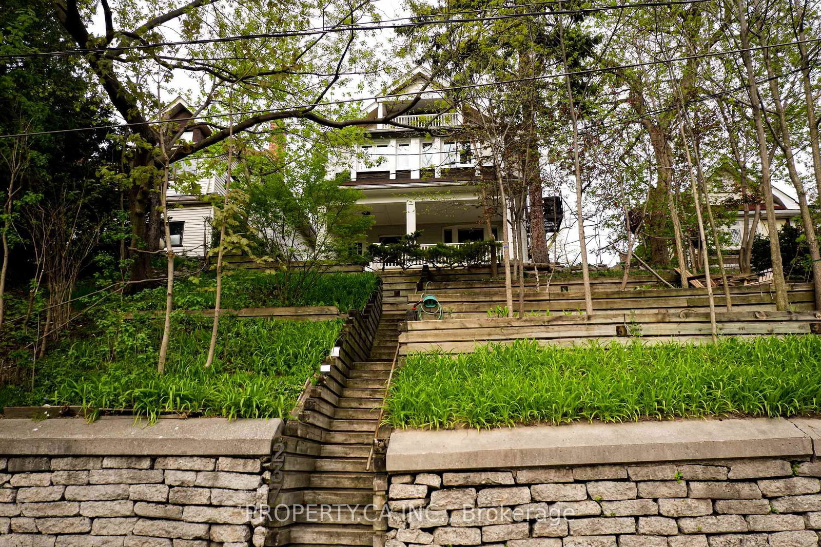 Detached House for lease at Unit 3-237 Indian Grve, Toronto, High Park North, M6P 2H4 - MLS: W12109121