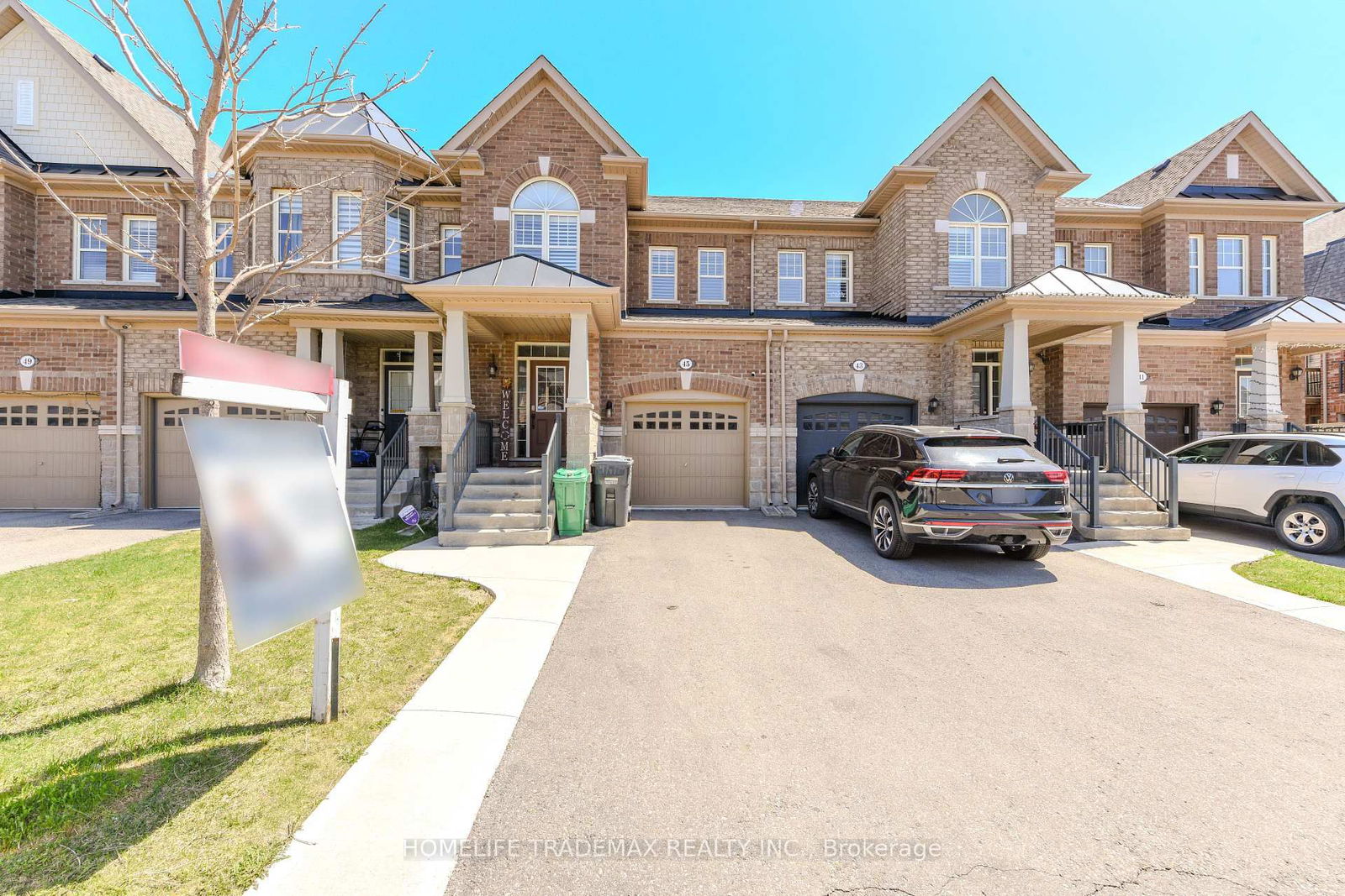 Townhouse for sale at 45 Pennycross Crescent, Brampton, Northwest Brampton, L5L 3K9 - MLS: W12109126