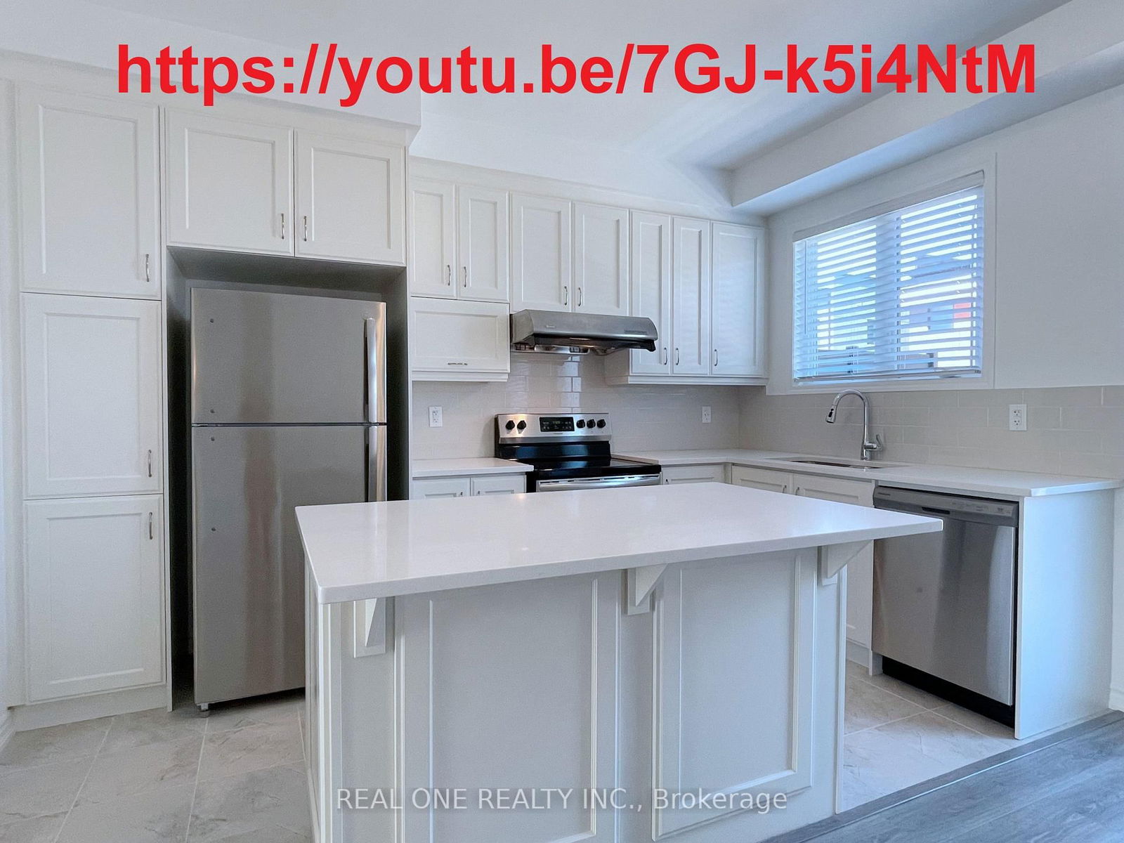 Townhouse for lease at 101 Grovewood Common N/A, Oakville, Glenorchy, L6H 7C4 - MLS: W12109248