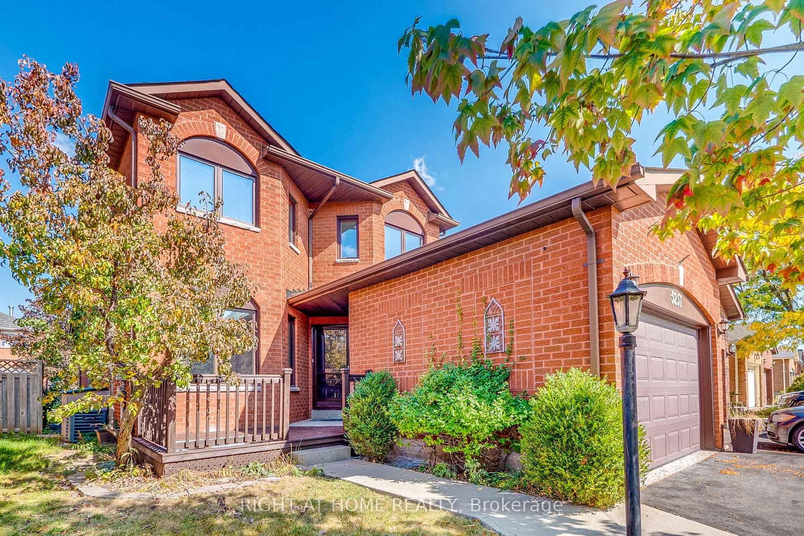 Detached House for sale at 3251 Greenbelt Crescent, Mississauga, Lisgar, L5N 5X8 - MLS: W12109390