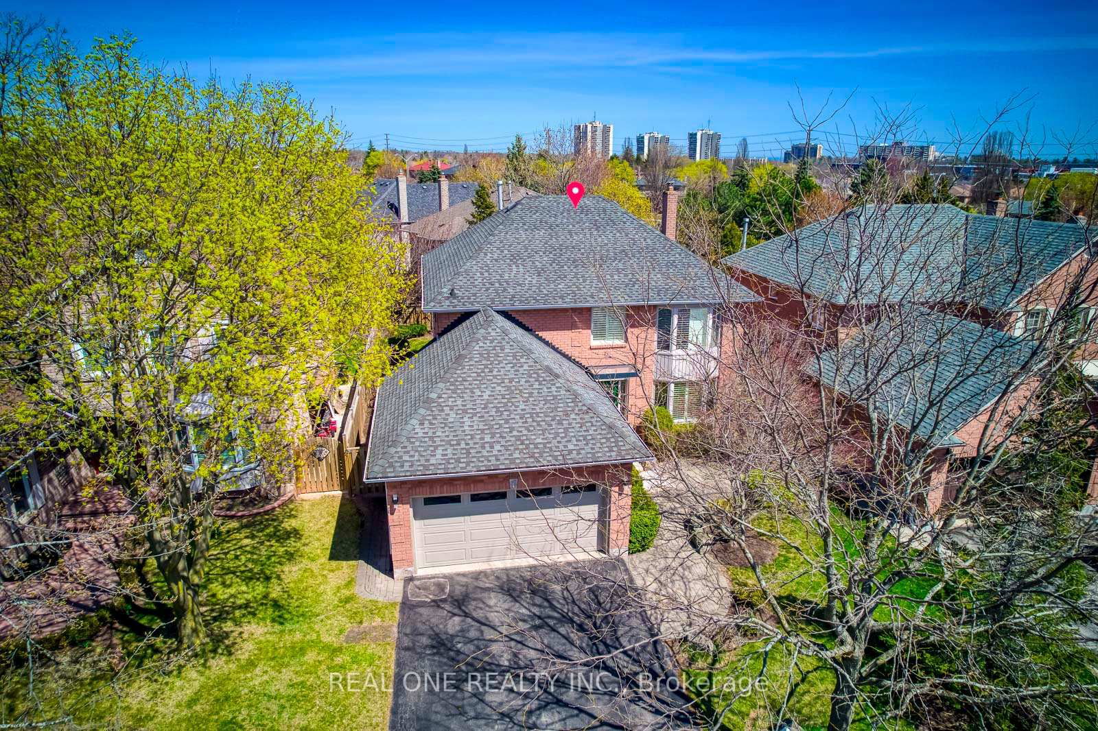 Detached House for sale at 2075 Banbury Crescent, Oakville, RO River Oaks, L6H 5P8 - MLS: W12109509