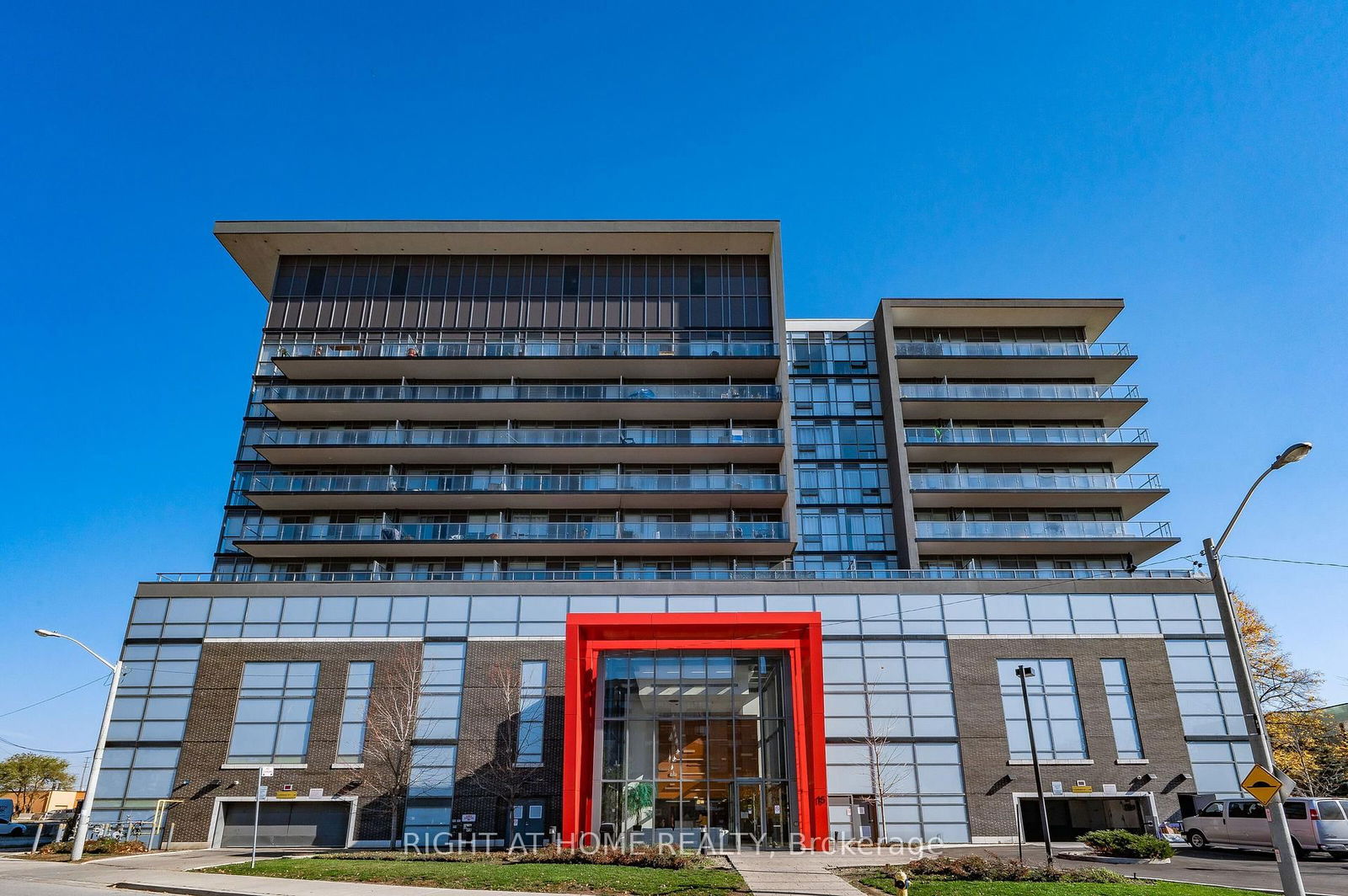 Condo for sale at 917-15 James Finlay Way, Toronto, Downsview-Roding-CFB, M3M 0B3 - MLS: W12109563