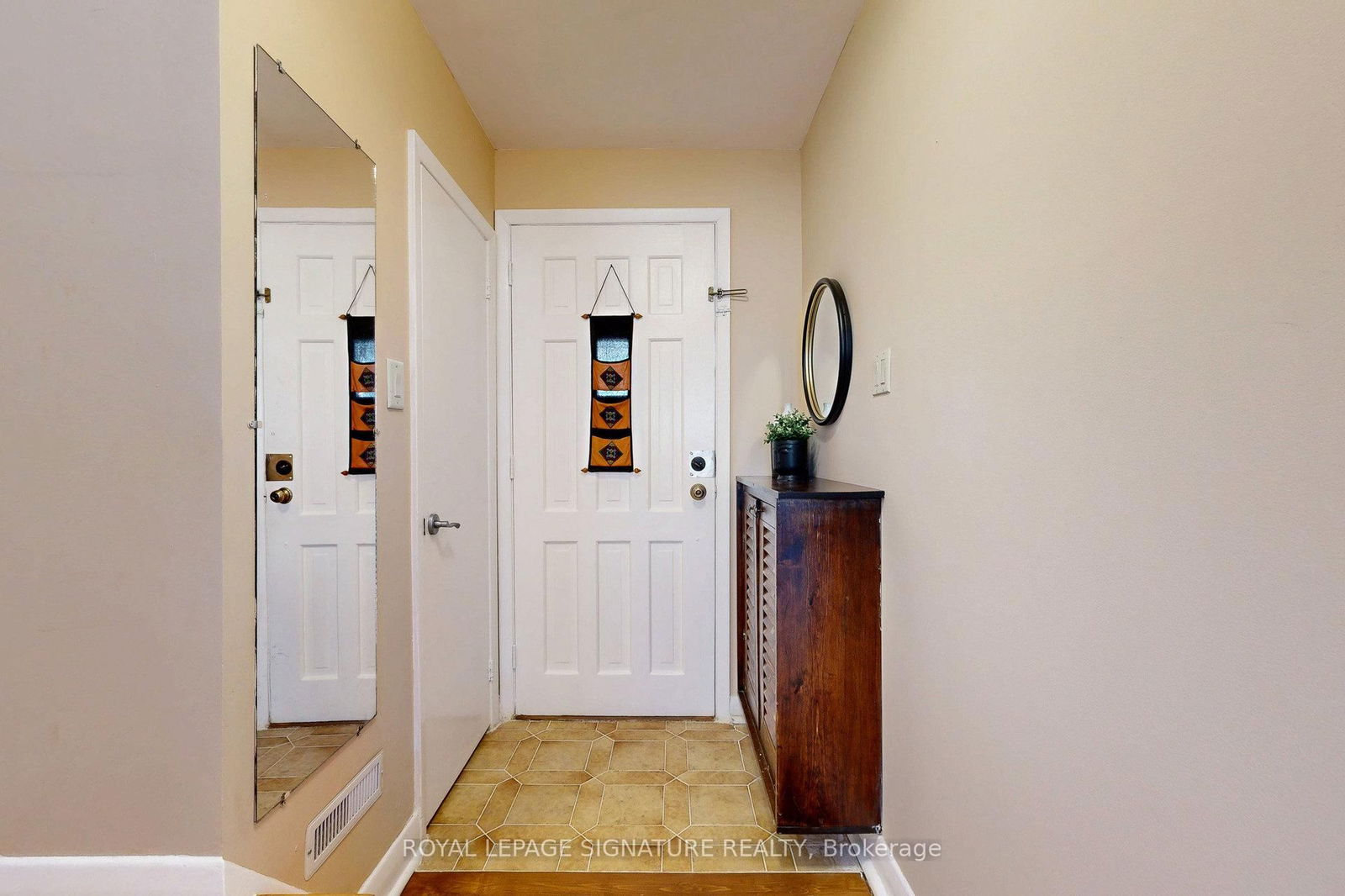 Semi-Detached House for sale at 6 Thurodale Avenue, Toronto, Brookhaven-Amesbury, M6M 3B3 - MLS: W12109570