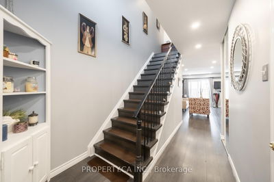 64 Dawson Cres, Brampton - Brampton North image-0-4