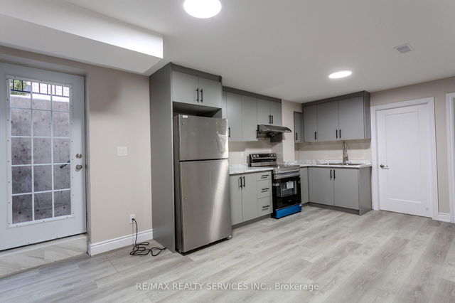 Lower - 7 Sierra Peak Court