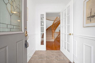 2069 Gordie Tapp Cres, Burlington - Rose image-0-3