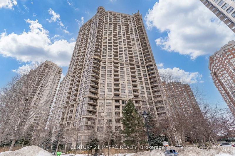 home for lease on 2913-310 Burnhamthorpe Road W