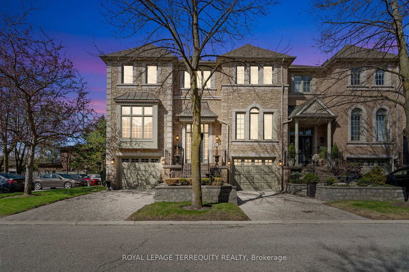 Unit 18 — 197 La Rose Ave, Toronto - Willowridge-Martingrove-Richview image-0-0