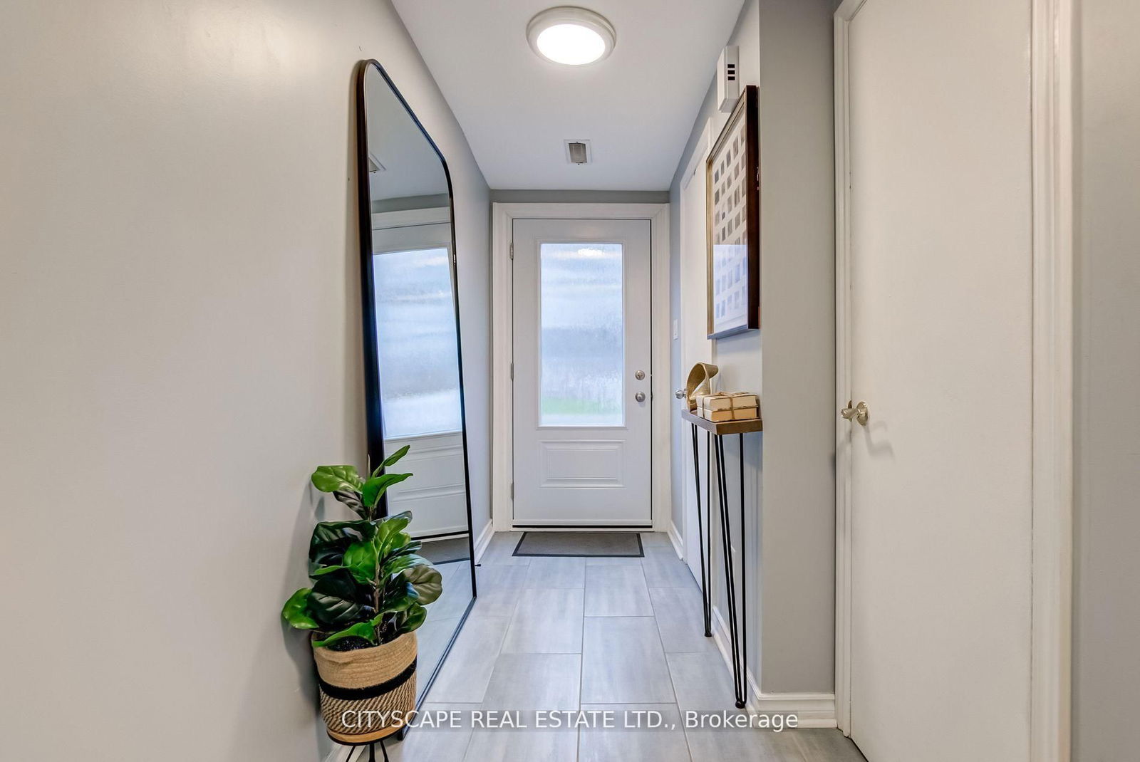 Townhouse for sale at 17-30 Heslop Road, Milton, OM Old Milton, L9T 1B3 - MLS: W12109949