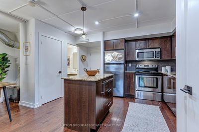 Unit 333 — 1100 Lansdowne Ave, Toronto - Dovercourt-Wallace Emerson-Junction image-0-4