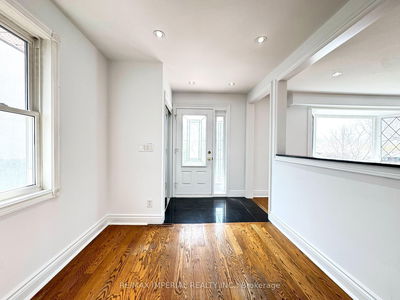 34 Doddington Dr, Toronto - Stonegate-Queensway image-0-3
