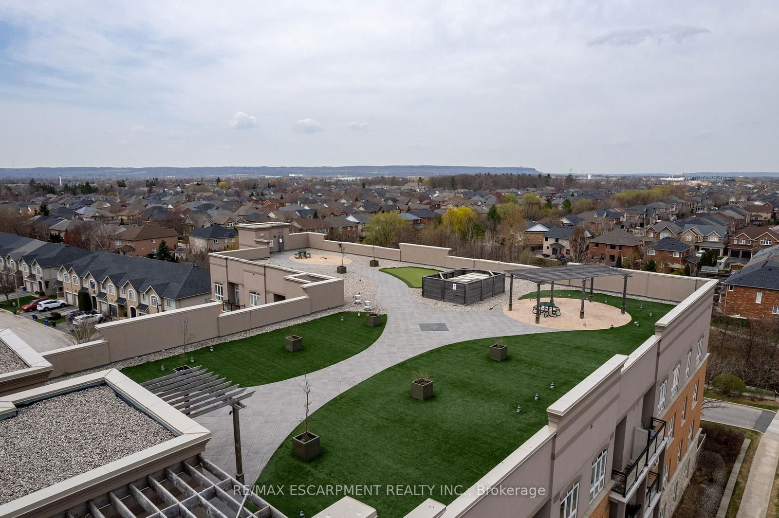 Condo for sale at 316-5317 Upper Middle Road, Burlington, Orchard, L7L 0G8 - MLS: W12110015