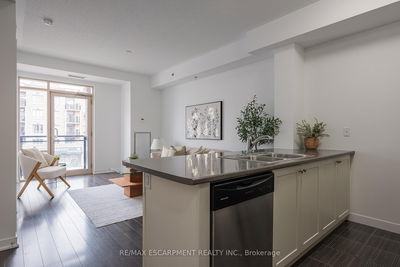 Unit 316 — 5317 Upper Middle Rd, Burlington - Orchard image-0-3