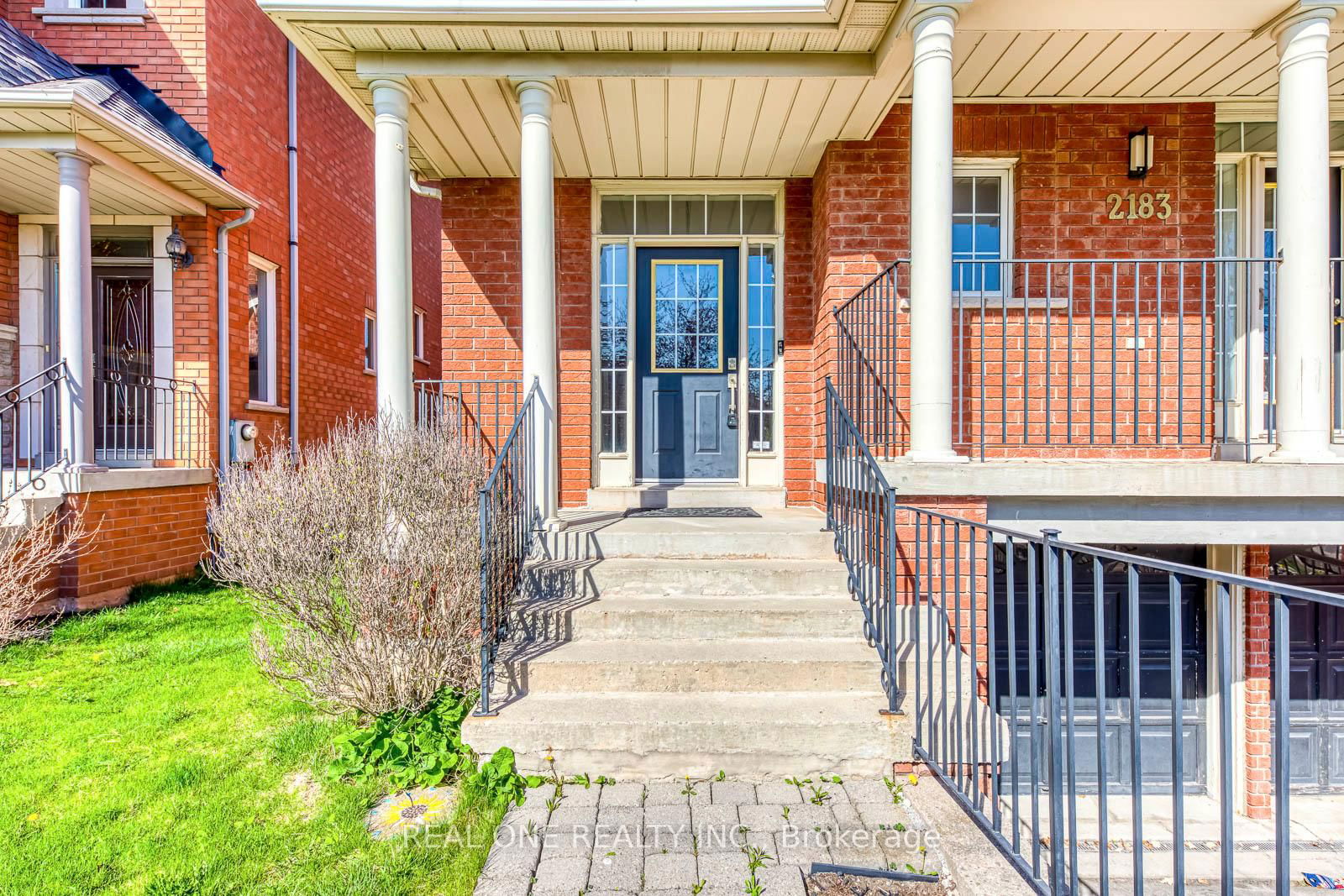 Detached House for lease at 2183 Pheasant Lane, Oakville, WT West Oak Trails, L6M 3R8 - MLS: W12110099