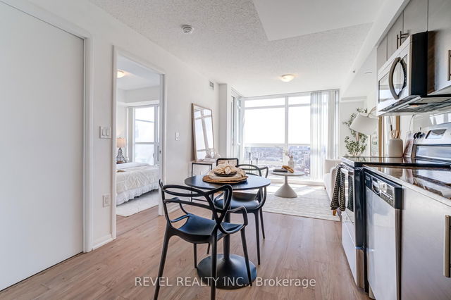 1308 - 830 Lawrence Avenue