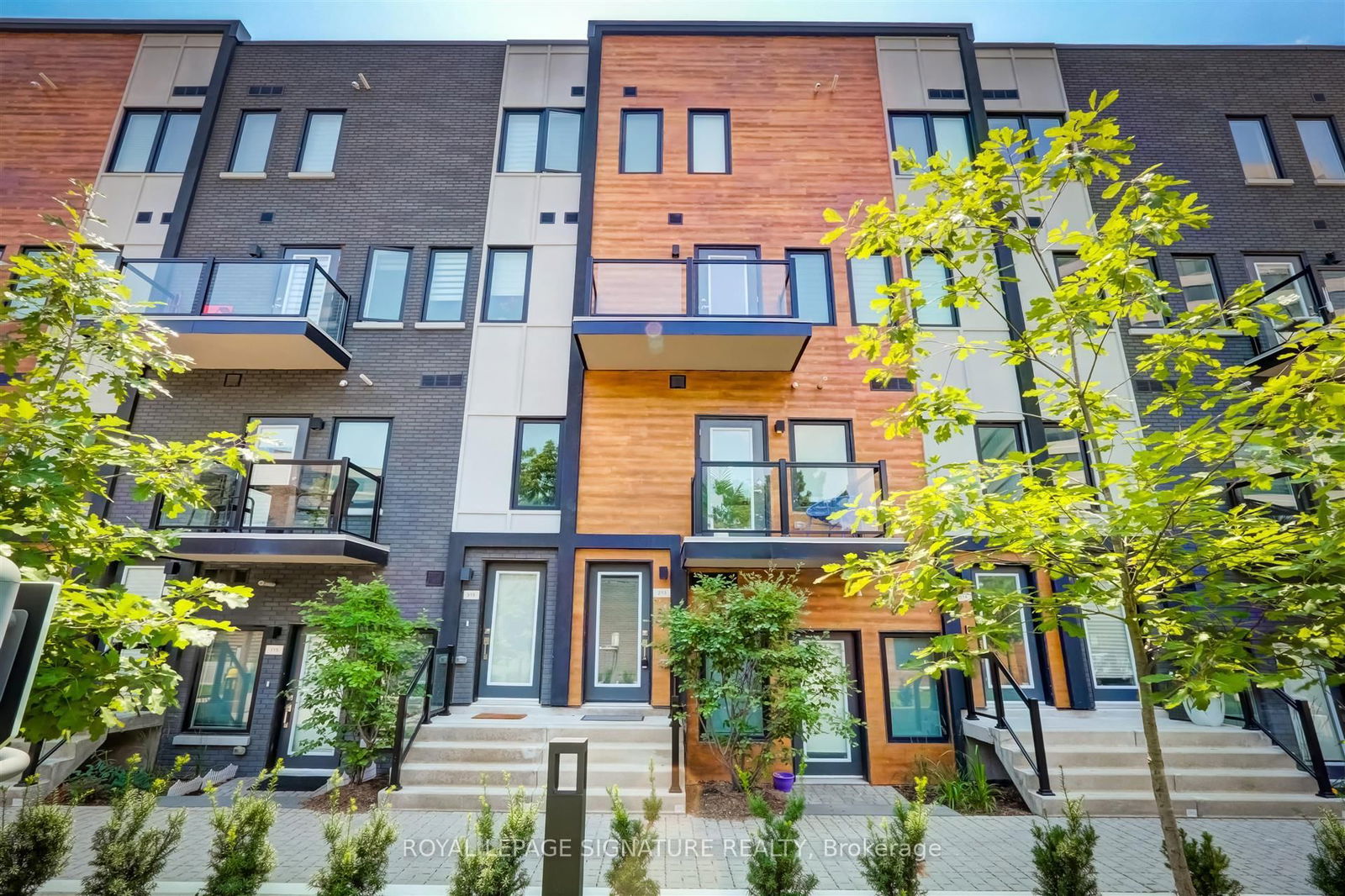 Condo for sale at 213-402 The East Mall, Toronto, Islington-City Centre West, M9B 3Z9 - MLS: W12110315