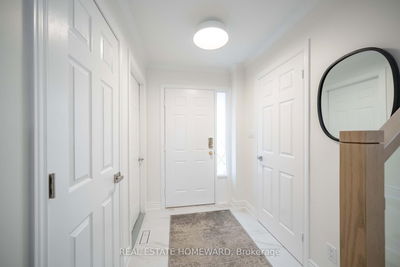Unit 2 — 2314 Marine Dr, Oakville - Bronte image-0-2