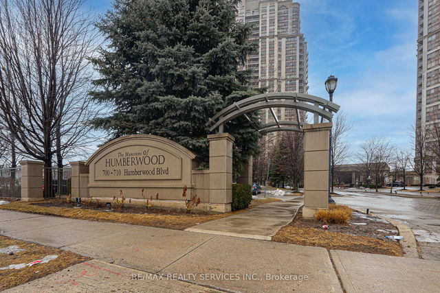 1620 - 700 Humberwood Boulevard